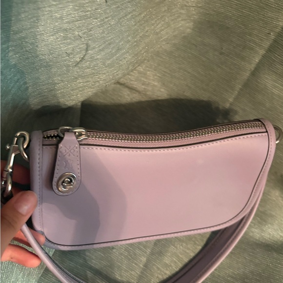 Coach Lavender Swinger Bag 20 (BRAND NEW) - Picture 2 of 4